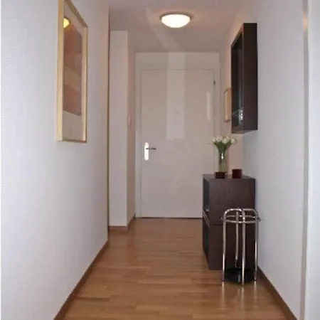 Апартаменти Executive 2 Bd Flat In Center - Hoesch 1 Цюрих