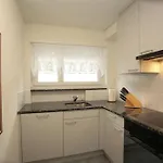 Executive 2 Bd Flat In Center - Hoesch 1 아파트 *