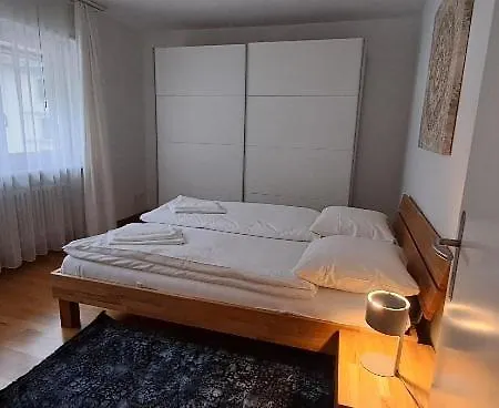 Executive 2 Bd Flat In Center - Hoesch 1 *