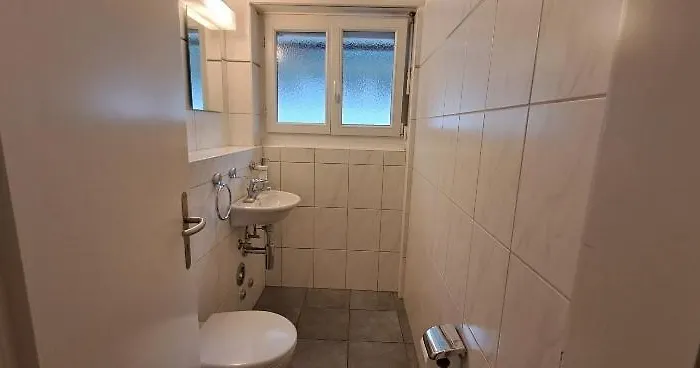 Executive 2 Bd Flat In Center - Hoesch 1